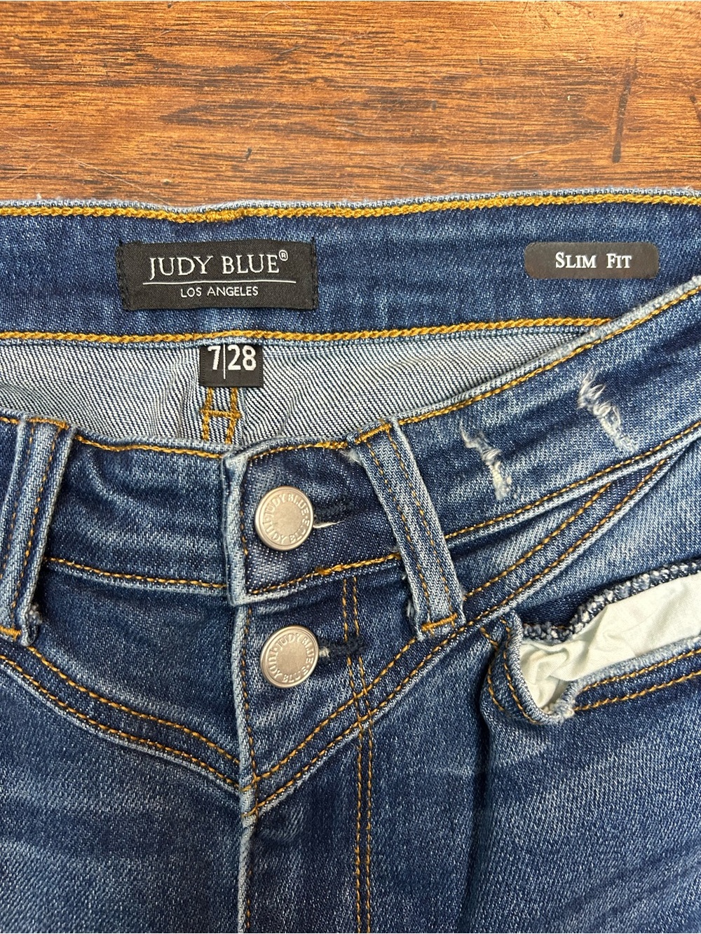 Judy Blue Wren Vintage Yoke Slim Fit Straight Jeans - Picture 6 of 10
